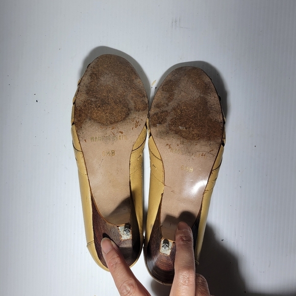 ❤️ 3 for $35 Vintage peep toe low kitten leather cut out heels beige oatmeal 6.5 - Picture 8 of 9